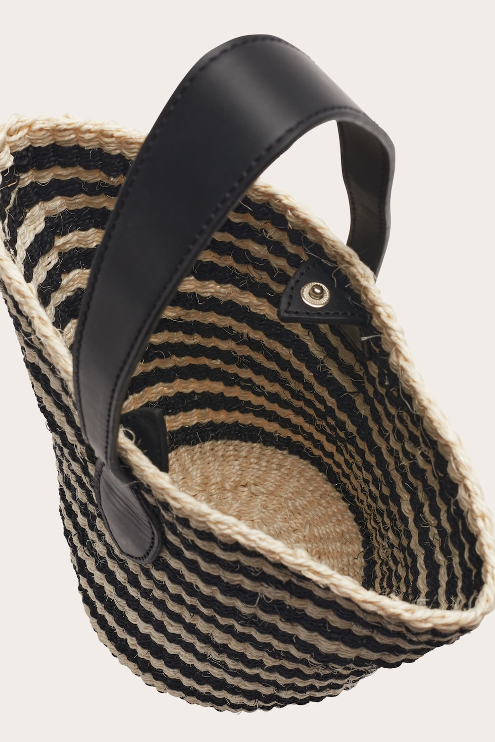 Single Handle Basket Black and Cream